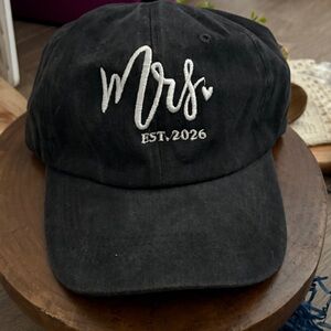 Black 'Mrs' Embroidered Cap